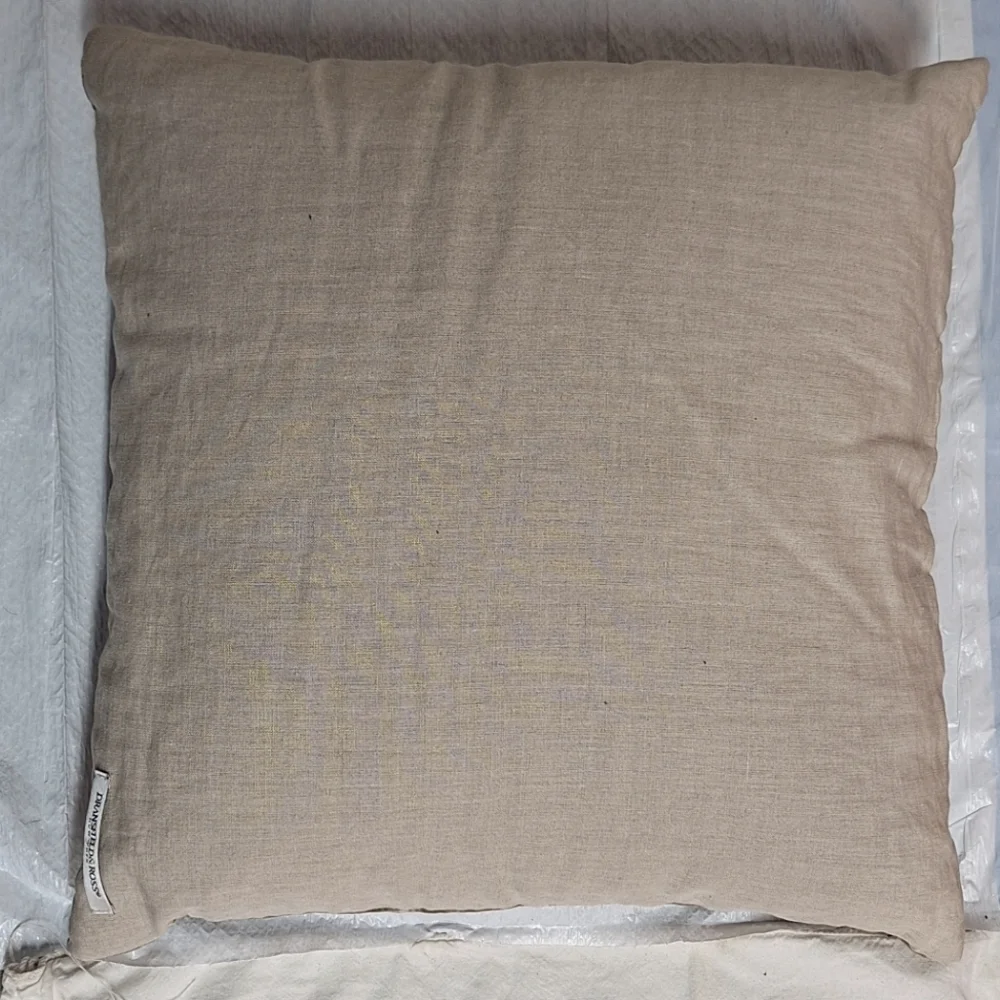 DRANSFIELD & ROSS | Square, Decorative Velvet Pillow Cover